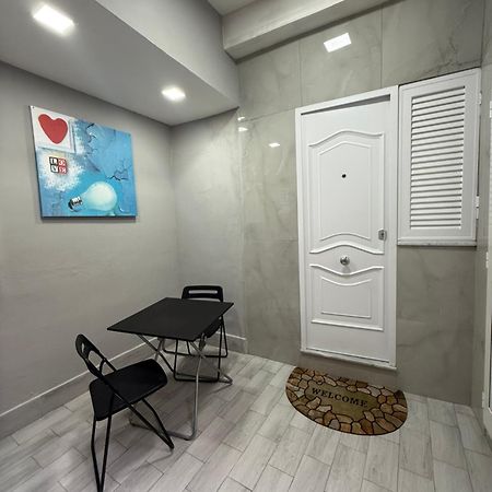 Caracciolo Suites 36 Neapol Zewnętrze zdjęcie
