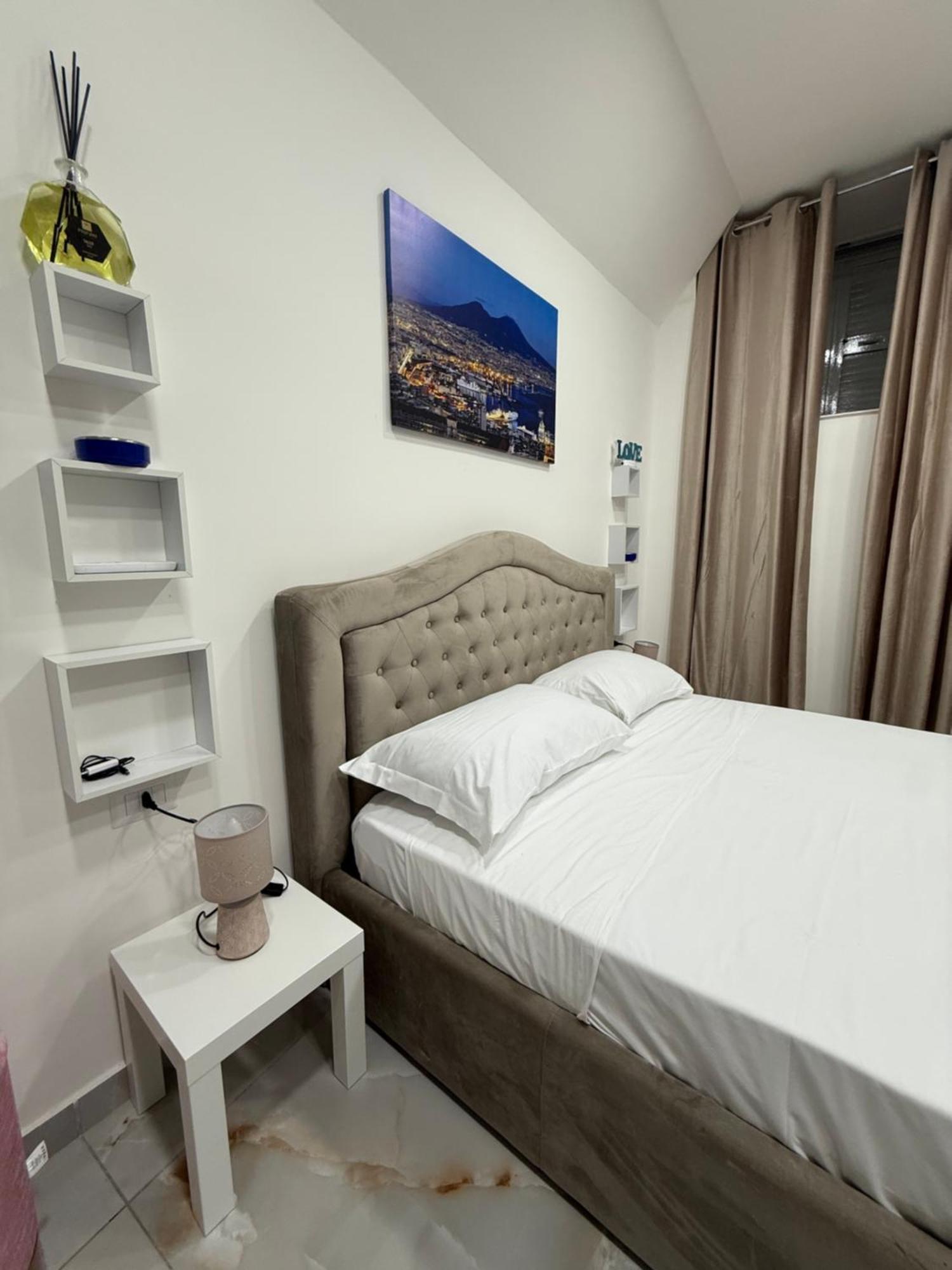 Caracciolo Suites 36 Neapol Zewnętrze zdjęcie